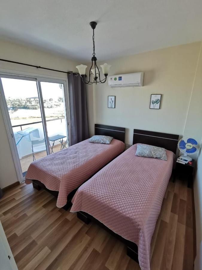 Must Stay - Sea & Salt Lake Panoramic View Apt 拉纳卡 外观 照片